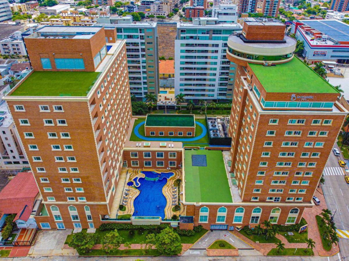Hotel Dann Carlton Barranquilla Y Centro De Convenciones ภายนอก รูปภาพ Aerial view of the complex