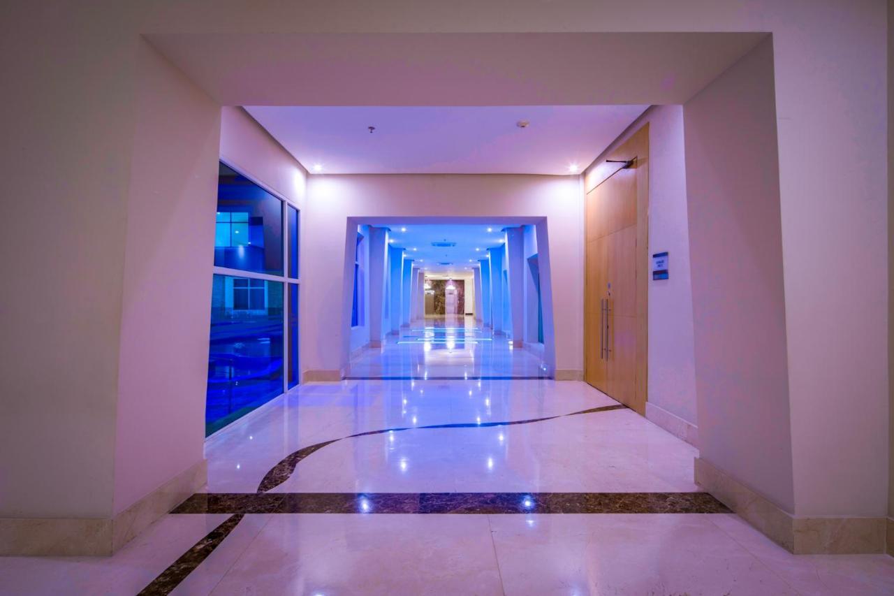 Hotel Dann Carlton Barranquilla Y Centro De Convenciones ภายนอก รูปภาพ The interior of the hotel