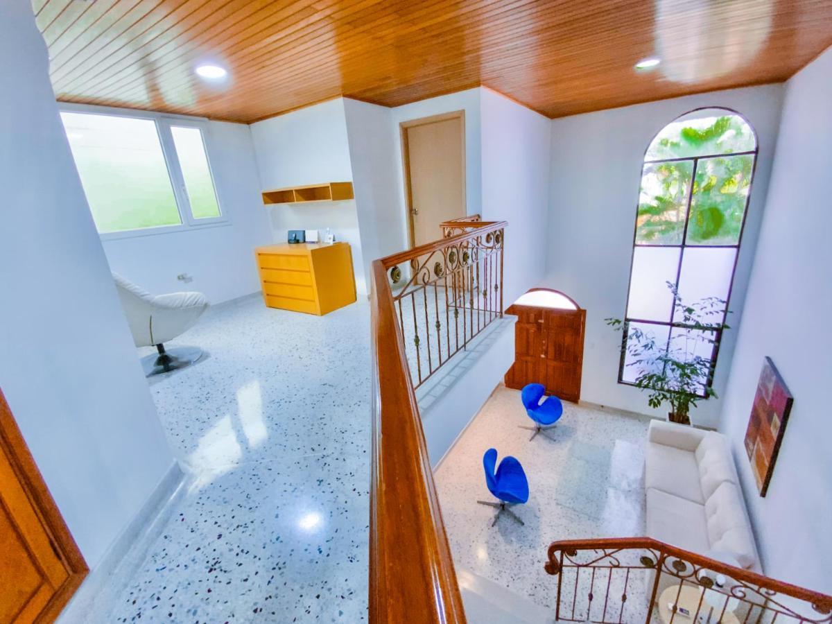 Hotel Dann Carlton Barranquilla Y Centro De Convenciones ภายนอก รูปภาพ Interior of the house