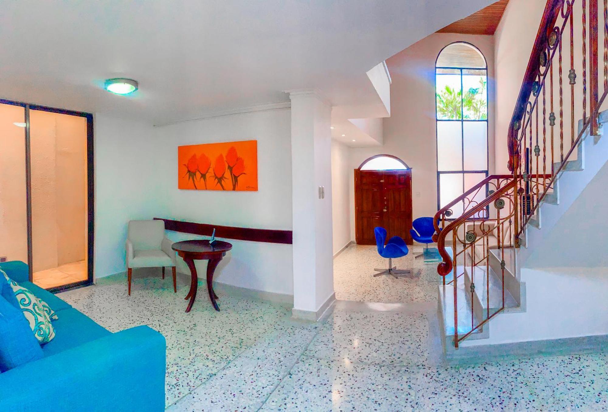 Hotel Dann Carlton Barranquilla Y Centro De Convenciones ภายนอก รูปภาพ Interior of the house