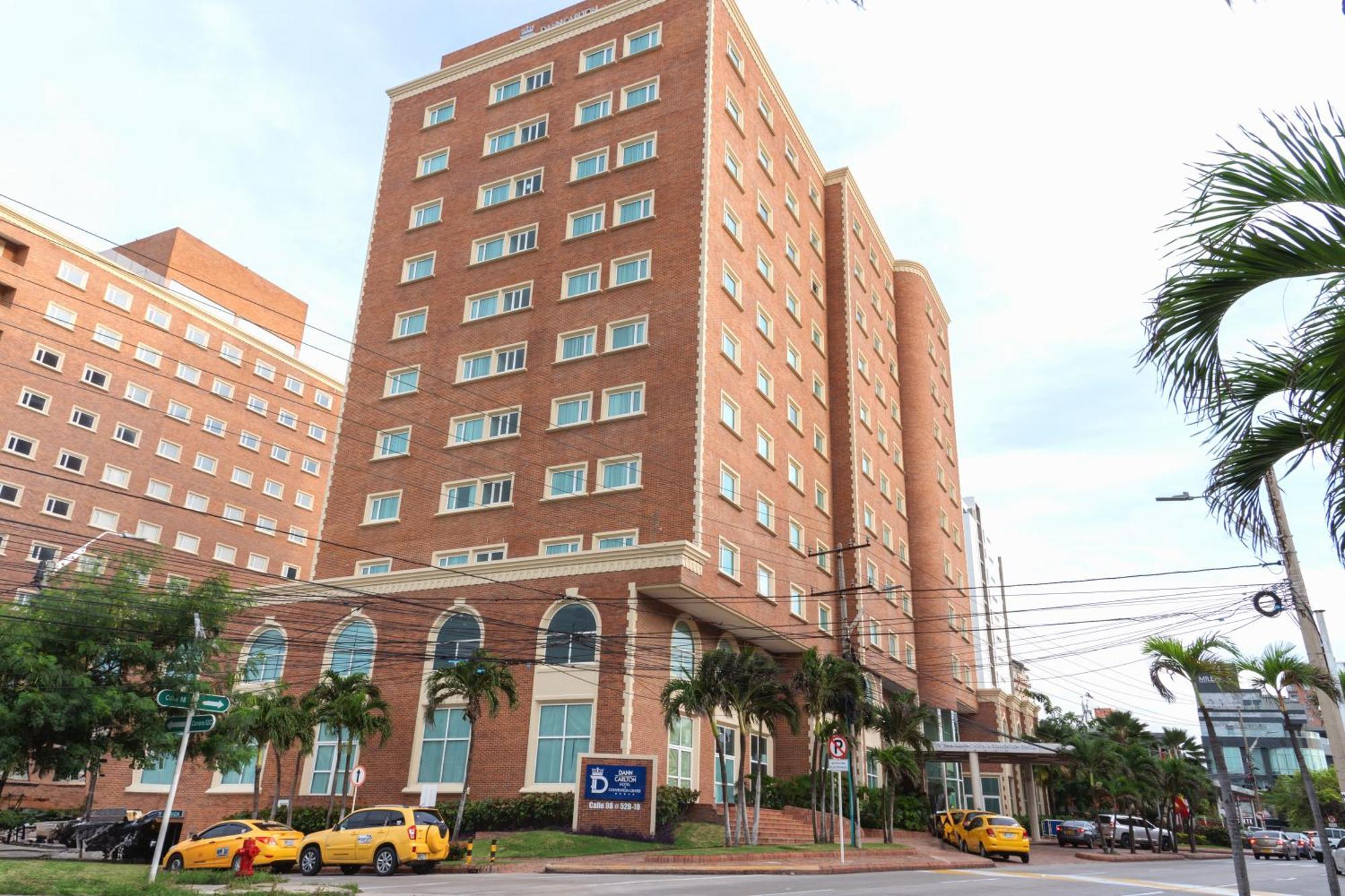 Hotel Dann Carlton Barranquilla Y Centro De Convenciones ภายนอก รูปภาพ The hotel in 2012