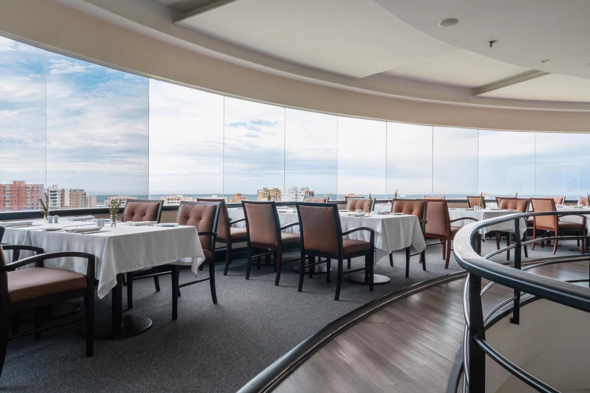 Hotel Dann Carlton Barranquilla Y Centro De Convenciones ภายนอก รูปภาพ The restaurant